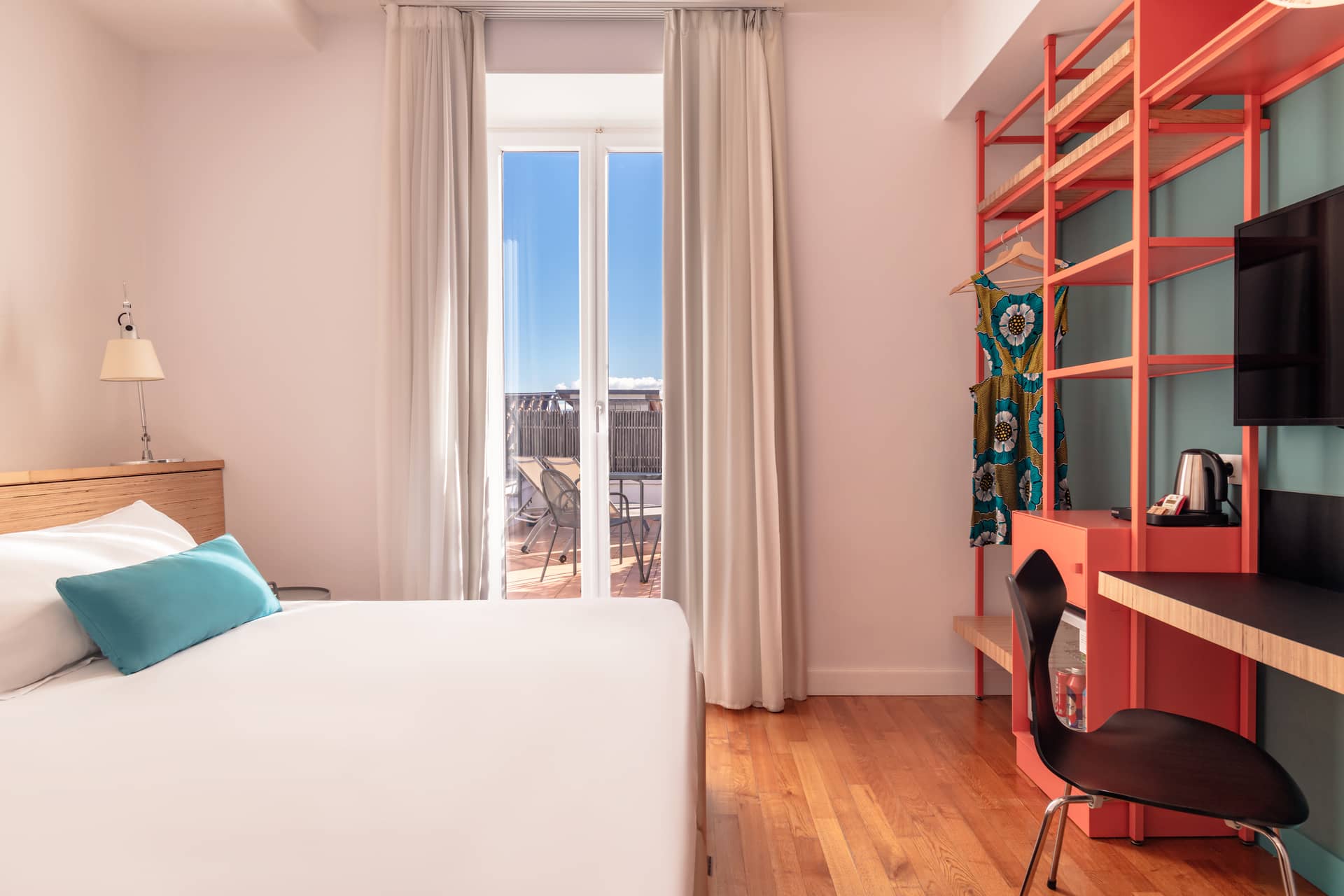 Rooms with a view downtown| Hotel Piazza Bellini & Apartments, 4